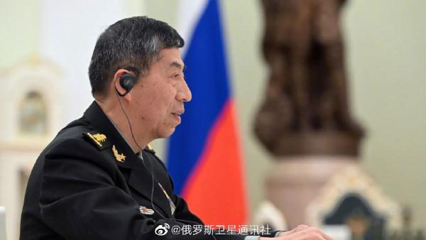 社评：中国防长访俄，有些西媒很不专业