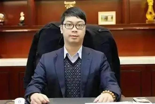 郑永刚遗孀被提名杉杉股份董事人选，实控人尚无定论