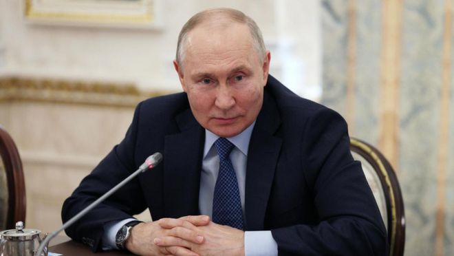 俄副外长：俄方希望南非在金砖峰会期间确保普京享有豁免权 
