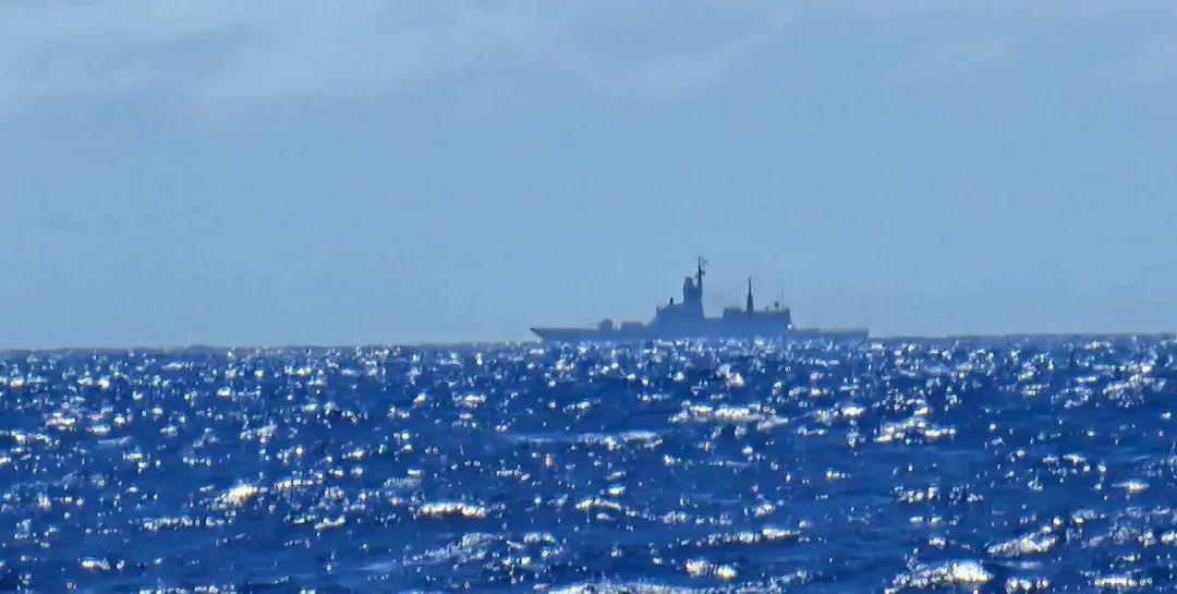 刘和平：两艘俄舰突现台东海域（刘和平 科班）