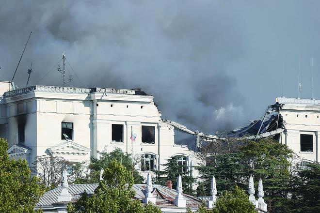 俄黑海舰队总部坍塌建筑被爆炸拆除 俄军黑海舰队
