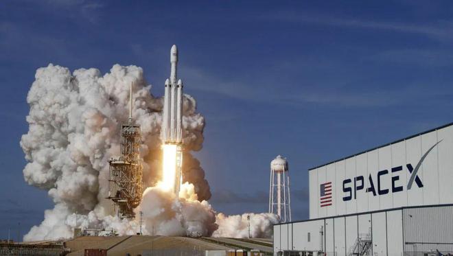 快讯！“星舰”重型火箭二次试飞仍失败自毁，马斯克发声：祝贺SpaceX团队！