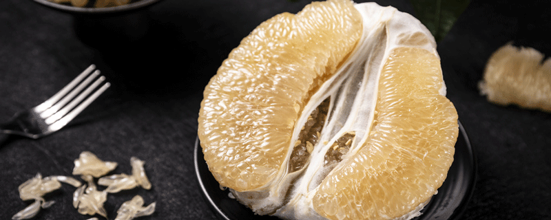 为什么吃柚子肚子容易胀气（为什么吃了柚子肚子胀气）