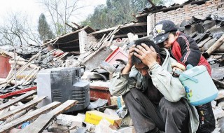 地震宿舍避险技巧 地震时在学校宿舍应该怎样避险