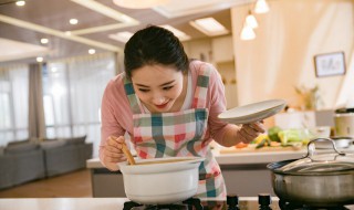 牛骨头汤的适宜人群和禁忌人群（牛骨头汤的适宜人群和禁忌人群饮食）