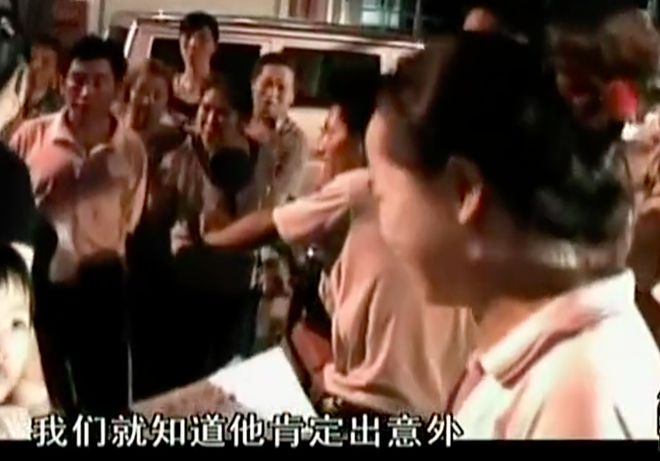 2010年男孩和女医生开房被杀，女医生：他不想复合，我把他分尸了